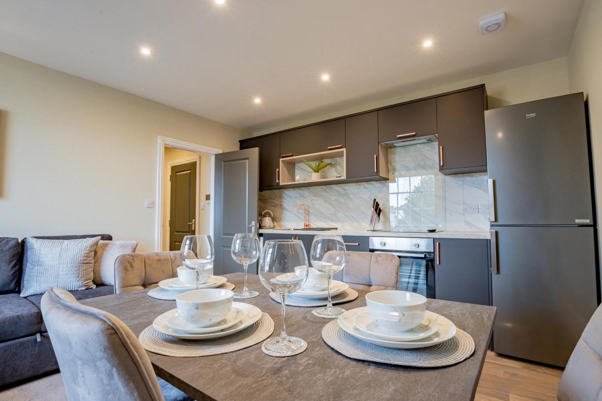 Host & Stay - Shaw Street Dwelling Устър Екстериор снимка